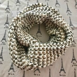 New with tags J Jill vanilla infinity scarf